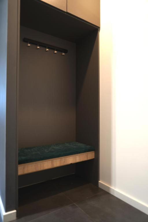 Relax Jacuzzi Apartment クラクフ エクステリア 写真